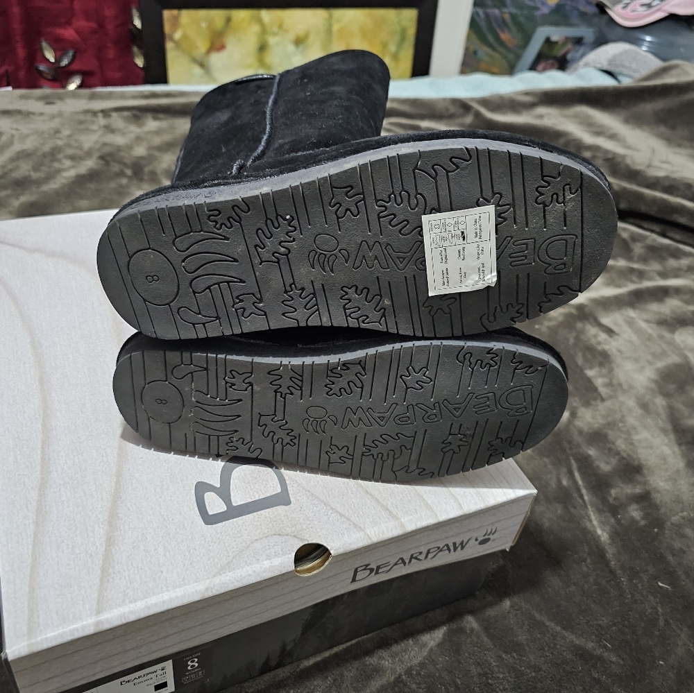 Bearpaw tall black boots - Picture 5 of 6